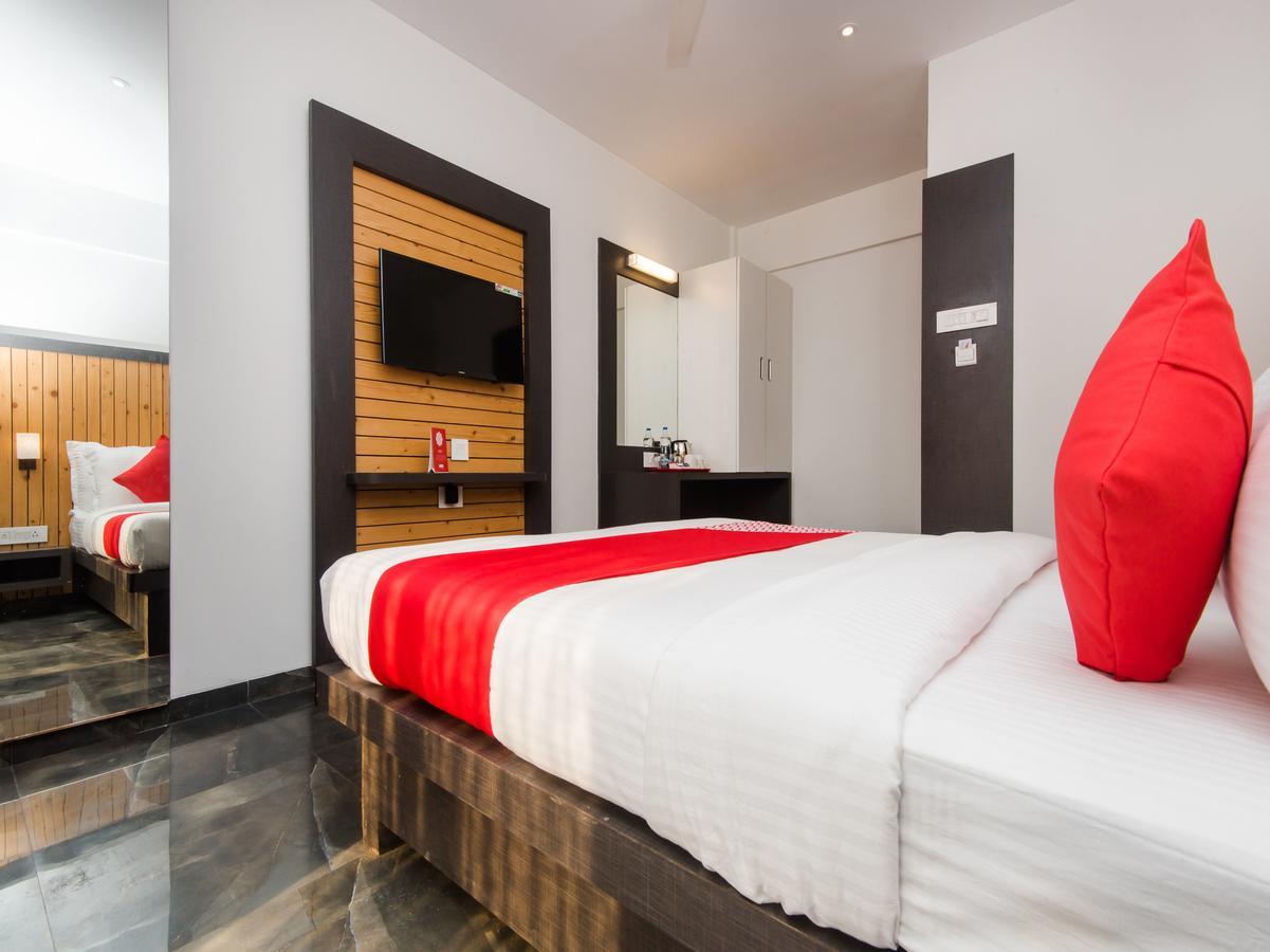 Oyo 13089 Hotel Gold Crest Navi Mumbai Luaran gambar